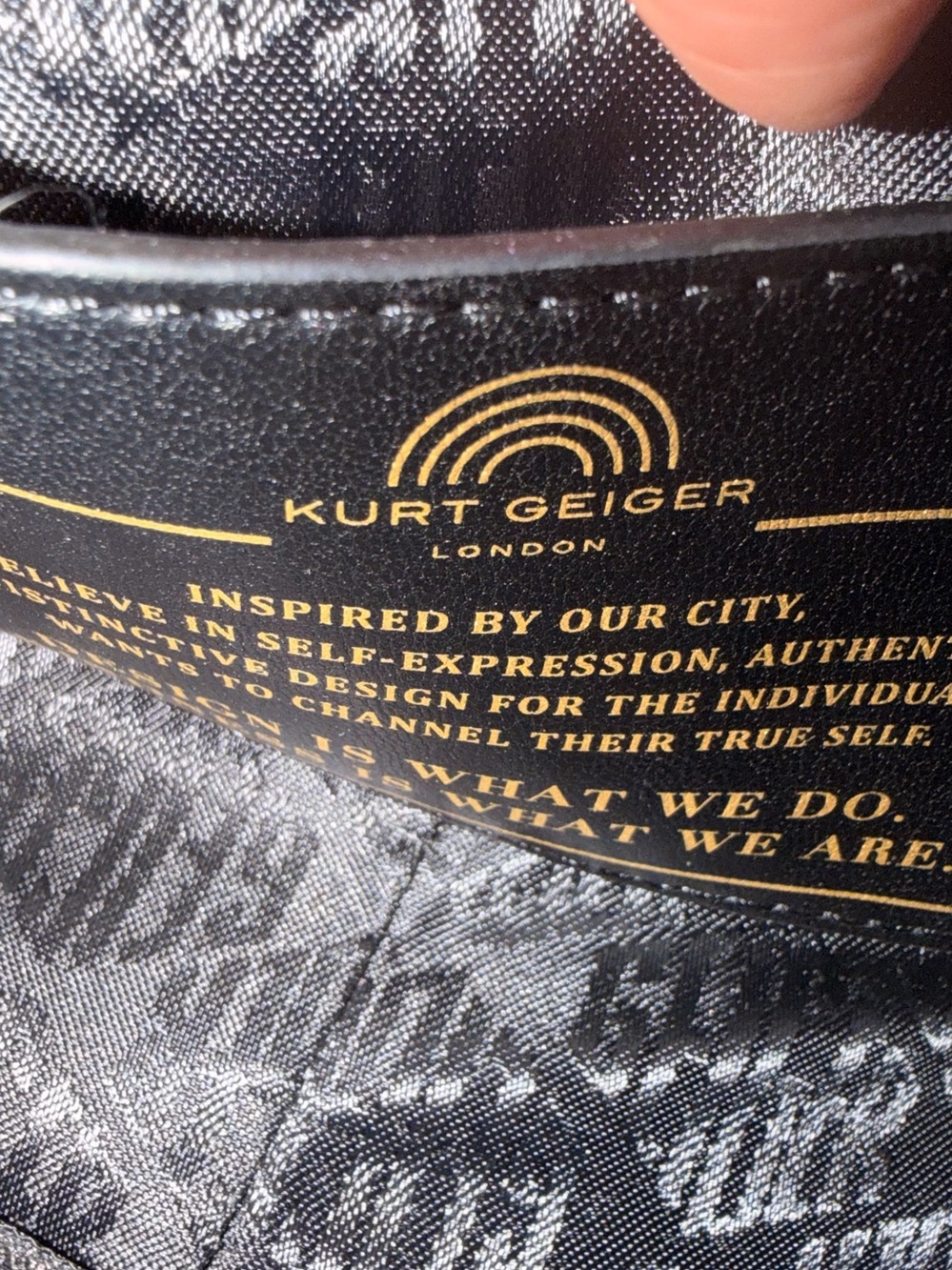 Kurt Geiger Kensington Duffle - Picture 7 of 8